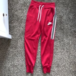 High-waisted NIKE sweatpants